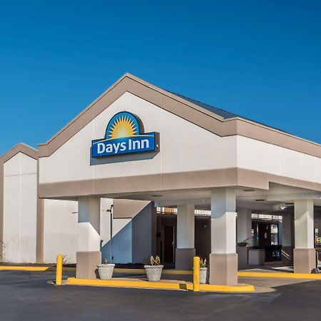 Days Inn By Wyndham South Hill Exteriör bild